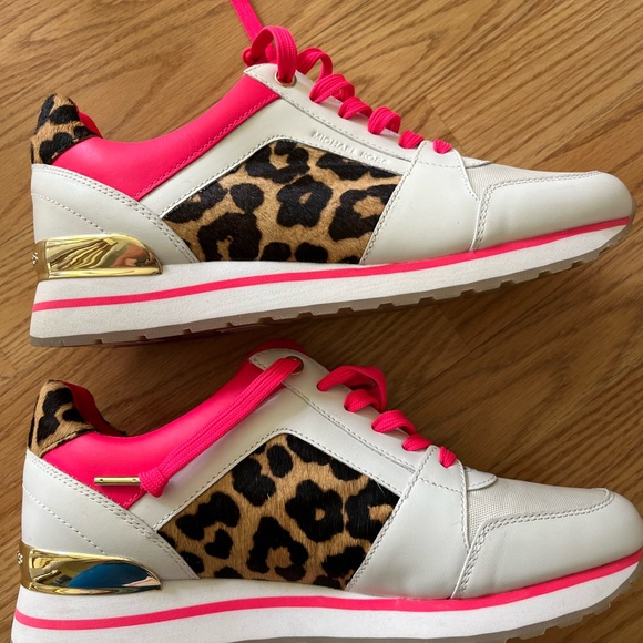 New Michael Kors sneakers! - Picture 8 of 11